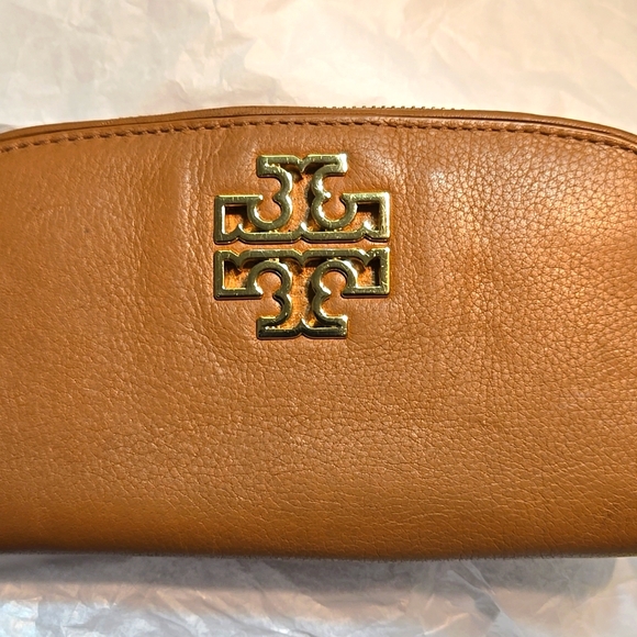 Tory Burch Brown Leather Wallet - Picture 2 of 16